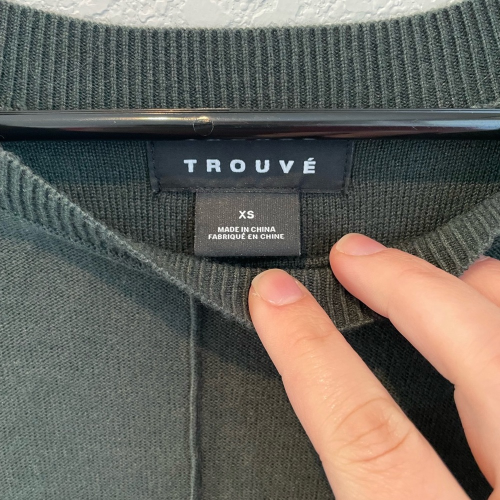 Trouvé Dark Green Crew Neck Sweater XS Lightweight Soft Minimalist Basic Women - Picture 4 of 8